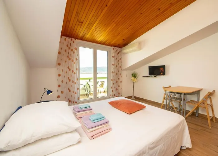 Apartment Saric-2 By Interhome Trogir