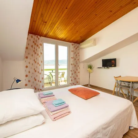 Saric-2 By Interhome Trogir